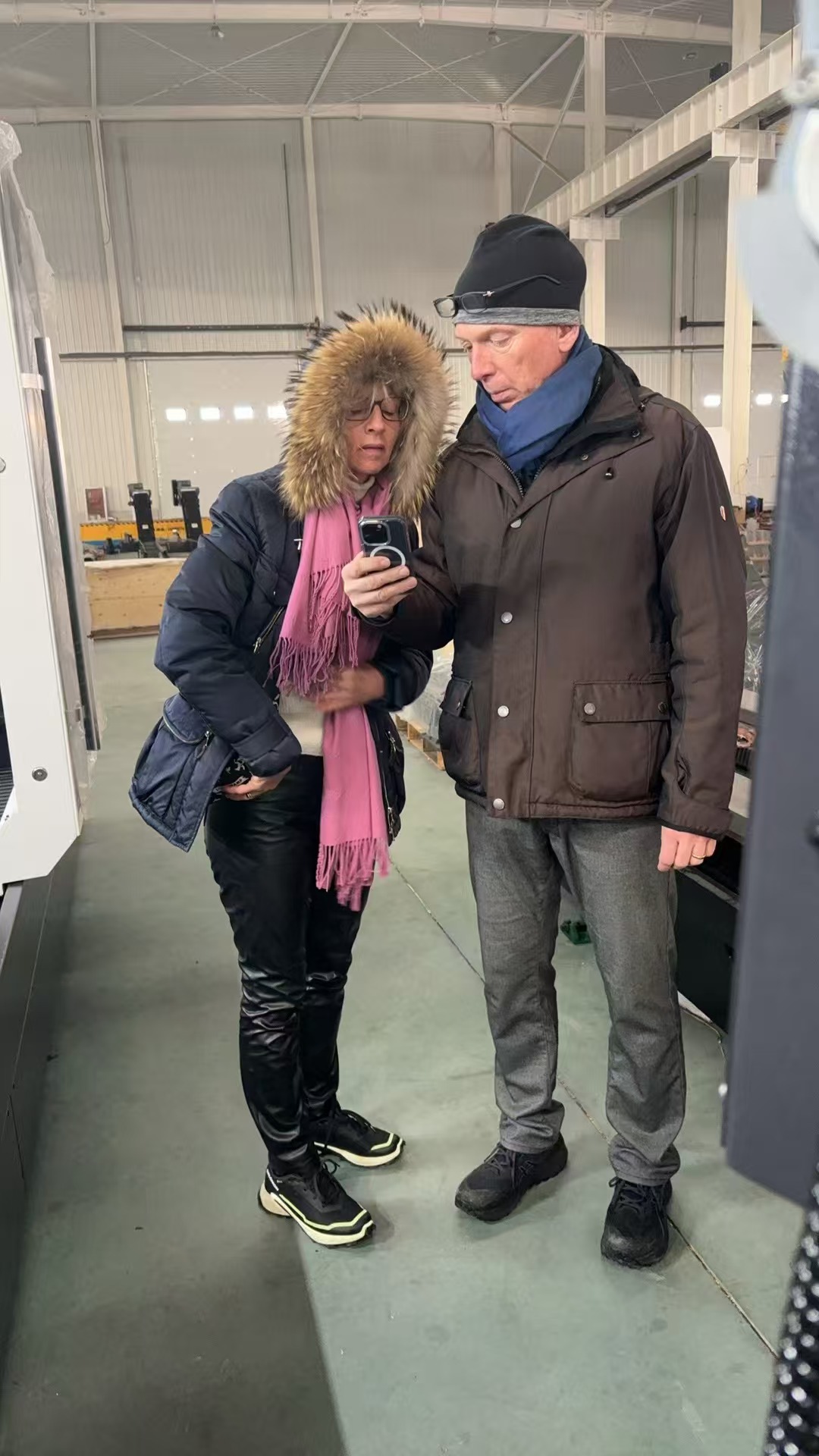 Customer from Germany come to inspect Heavy duty lathe
