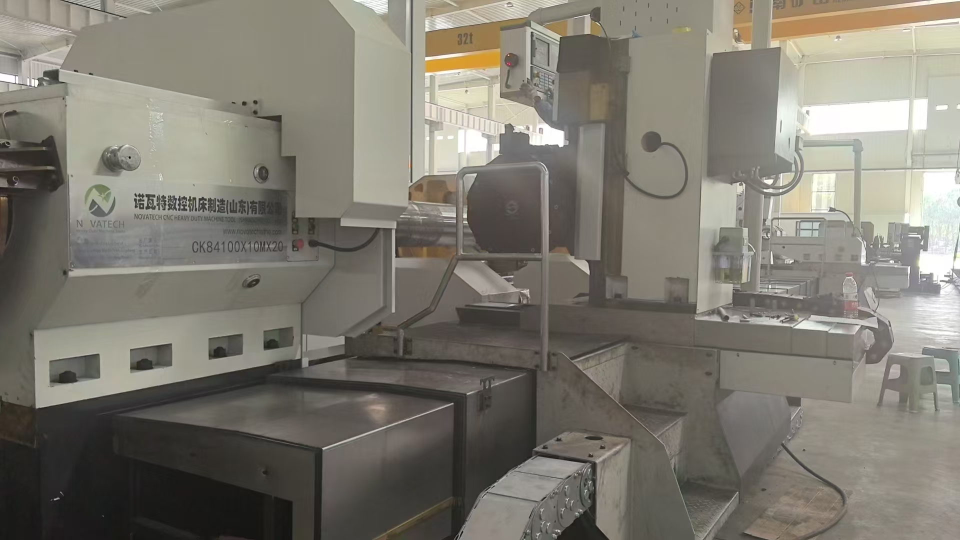 CNC heavy duty lathe
